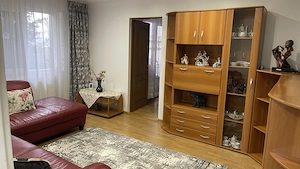 Proprietar, vând apartament 4 camere plus garaj  - imagine 3