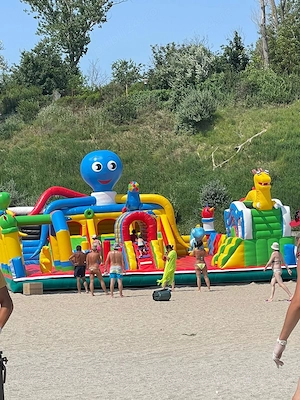 Gonflabil profesional - imagine 2