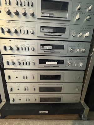 Akai preamplificator si final Akai