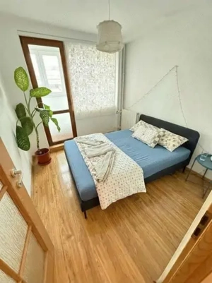 Apartament 2 camere Universitate, vedere panoramica, balcon,  2 min metrou - imagine 4