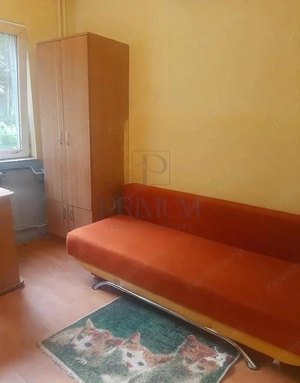 Garsoniera - Decomandat - Mobilat si Utilat - Zona Buziasului - imagine 3