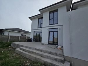 Duplex deosebit 120 mp util | Terasă 35 mp | Curte 300 mp | Comision 0 - imagine 3