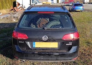 Dezmembrez VW Golf 7 1.6 tdi Bluemotion 2015 - imagine 4