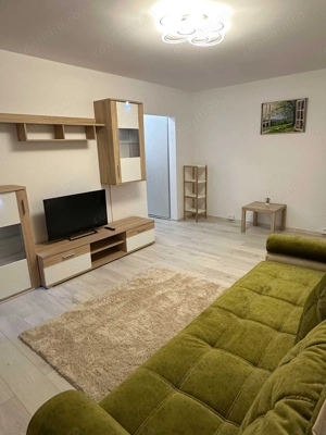 Apartament 2 camere de inchiriat, spatios- renovat, metrou Lujerului