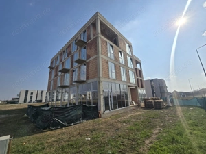 Ap. noi de vanzare 2 si 3 camere + spatii comerciale - Comision 0 - imagine 2