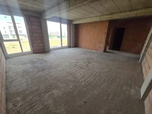 Ap. noi de vanzare 2 si 3 camere + spatii comerciale - Comision 0 - imagine 12