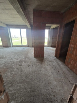 Ap. noi de vanzare 2 si 3 camere + spatii comerciale - Comision 0 - imagine 9