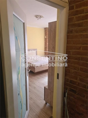 Garsoniera , Unirii Nord , mobilata si utilata la parter  - imagine 2