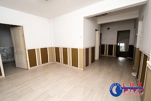 ID 8284 DE ÎNCHIRIAT - Spațiu comercial P+E | Piața Nouă - imagine 6