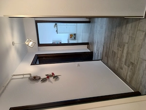 Vând apartament 2 camere,decomandat 54mp - imagine 5