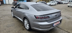 vand vw arteon avariat