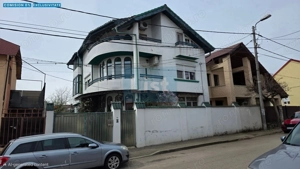 Vilă spațioasă aproape de centru | 259 mp | Piața Mică