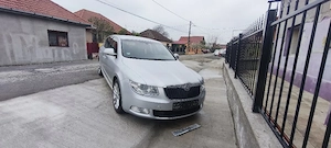 Skoda Superb2(    -    )179000km reali 100%(in creștere) - imagine 8