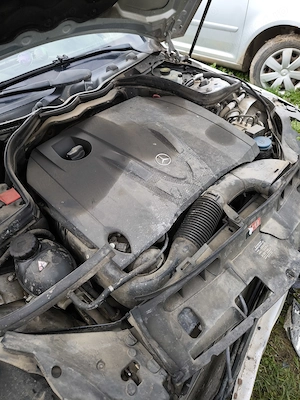 Mercedes c class piese - imagine 4