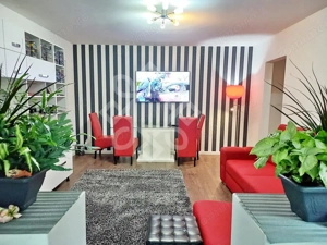 Apartament cu 3 camere, decomandat in Rogerius