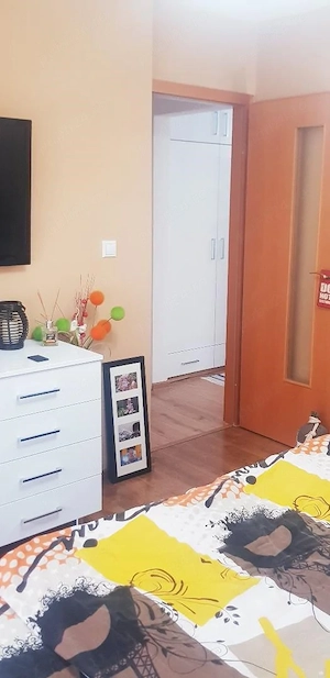 3 cam dec Soarelui langa Sus Plaza etaj 2 Centrala gaz Clima Mobilat Utilat totul nou - imagine 10