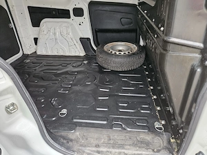 Opel Combo an 2013 1.3CDTI 90 cai Climă Geamuri oglinzi electrice Unic Proprietar Germania 188.000KM - imagine 7