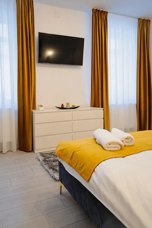 De vânzare apartament 2 camere semidecomandatCentrul Istoric Brasov 182000 euro - imagine 7