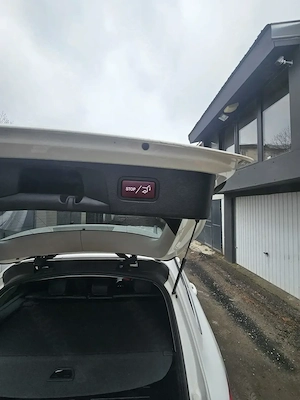 Mercedes GLC 2018, 130.000 km - imagine 8