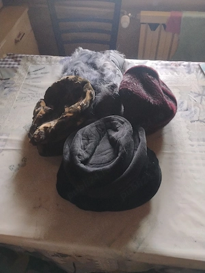 Căciulă dama+accesorii 