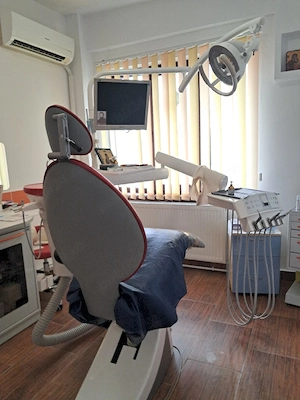 închiriere  vanzare cabinet. 