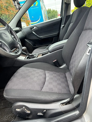 Mercedes-Benz C 200 CDI - imagine 10