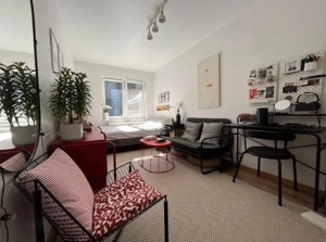 Garsoniera decomandată, Cismigiu, centrala proprie, renovată complet,fara risc.