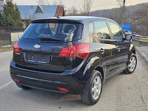 Kia Venga 1.4 16v 2011 Euro 5 176.500km - imagine 4