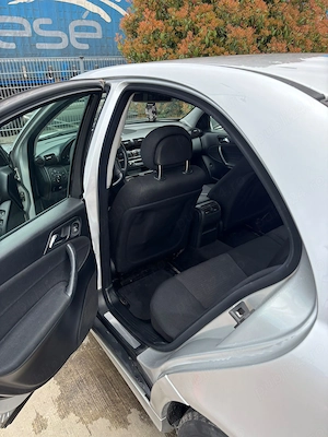 Mercedes-Benz C 200 CDI - imagine 8