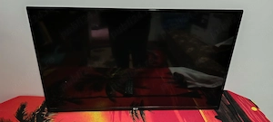 Televizor HD HITACHI diagonala 68 CM