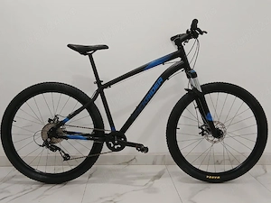 B'TWIN Rockrider ST120 
