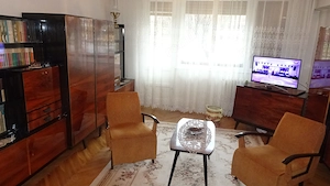 Vand apartament cu 2 camere in Deva, zona Titu Maiorescu,parter inalt, bloc de caramida de 4 etaje,  - imagine 2
