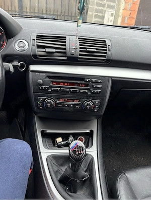 BMW Seria 1  - imagine 3