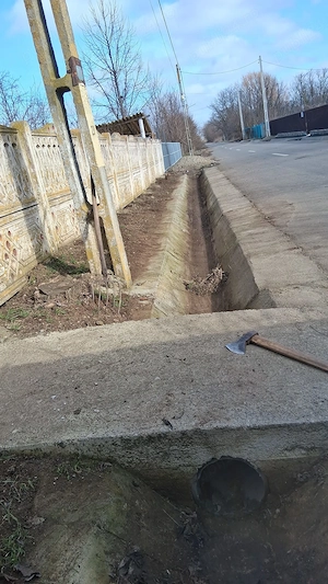 Vand casa com. Zavoaia, jud. Braila - imagine 2