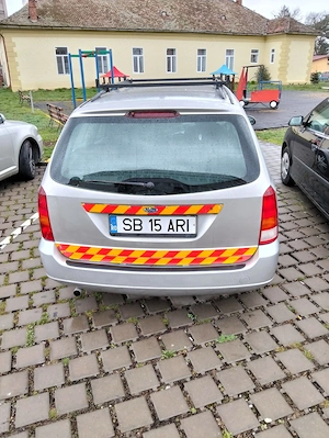 Mașina Ford Focus  - imagine 5