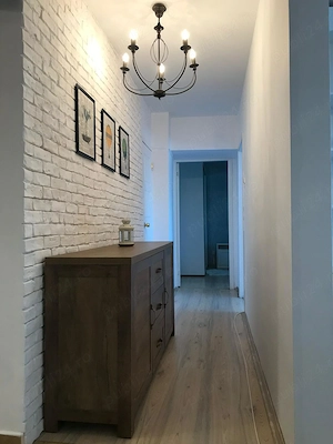 Apartament 3 camere Piața Romană | 76 mp | renovat | 2 min metrou | investiție sau locuință - imagine 3