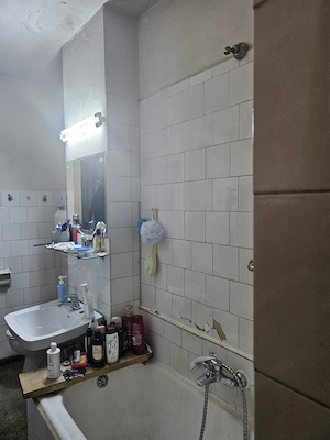 Titan Policlinica, Bdul Nicolae Grigorescu, stradal - imagine 14