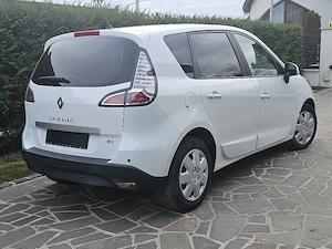 Renaul Scenic PERSOANA FIZICA,Înmatriculată în Ro. din 2025. Preț:5500  Motor 1.5 dci 110 cp An 2013 - imagine 3