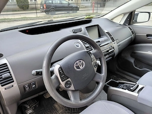 Vând Toyota Prius, an 2005 - imagine 6