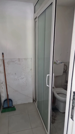 De inchiriat spatiu comercial, central, 17mp - imagine 4