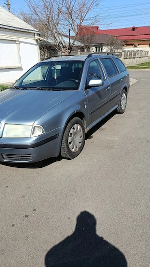 Dezmembrez Skoda Octavia 1,6 benzină