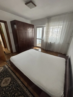 Apartament cu 2 camere de inchiriat Hanu Haiducilor etaj 3 Rm Valcea - imagine 3