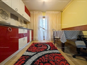 Apartament 2 camere - Decomandat - Girocului - 370 Euro - imagine 5