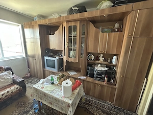 Vand apart.1 cam.in Sanicolau Mic,gara Aradul Nou,str.Frunzei,et.3 din 4, este renovat - imagine 4