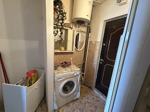 Vand apart.1 cam.in Sanicolau Mic,gara Aradul Nou,str.Frunzei,et.3 din 4, este renovat - imagine 7