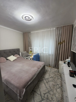 3 camere/ 2 băi/ Confort I/ Decomandat/ Loc de parcare/ Zona Unirii - imagine 2