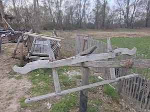 Car rustic   vechi decorativ 