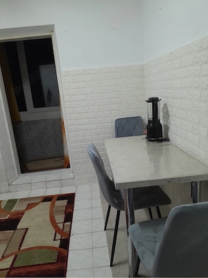 Vand apartament 2 camere  - imagine 3
