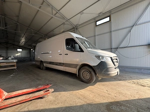 Transport diverse marfuri ( cu sau fără șofer)