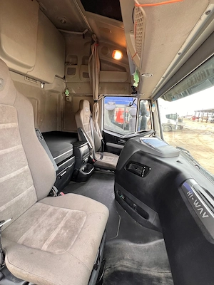 Ansamblu cap tractor IVECO + semiremorca basculabila SCHMITZ  stare foarte buna, gata de lucru - imagine 10